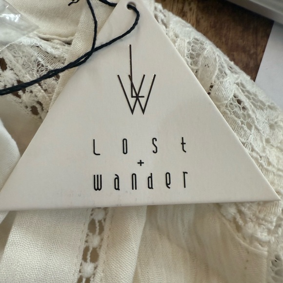 NWT. Lost & Wander Boho Long Lace Sleeve White Mini Dress. Size Medium - Picture 14 of 16